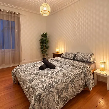 Rdc F3 Centre Apartment
